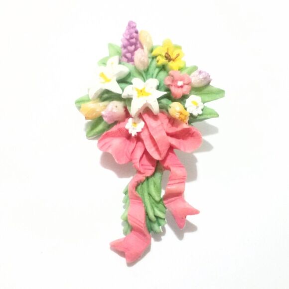 Vintage Pink Pastel Flower Bouquet Resin Pin Back Brooch - Picture 4 of 5